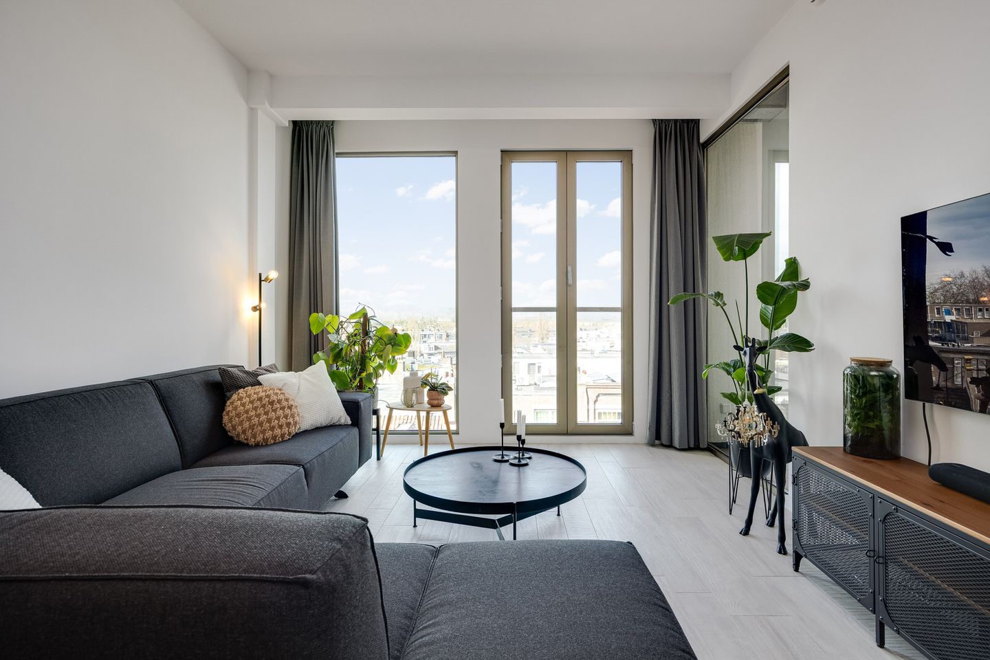 Foto 5 van Emmaplein 119