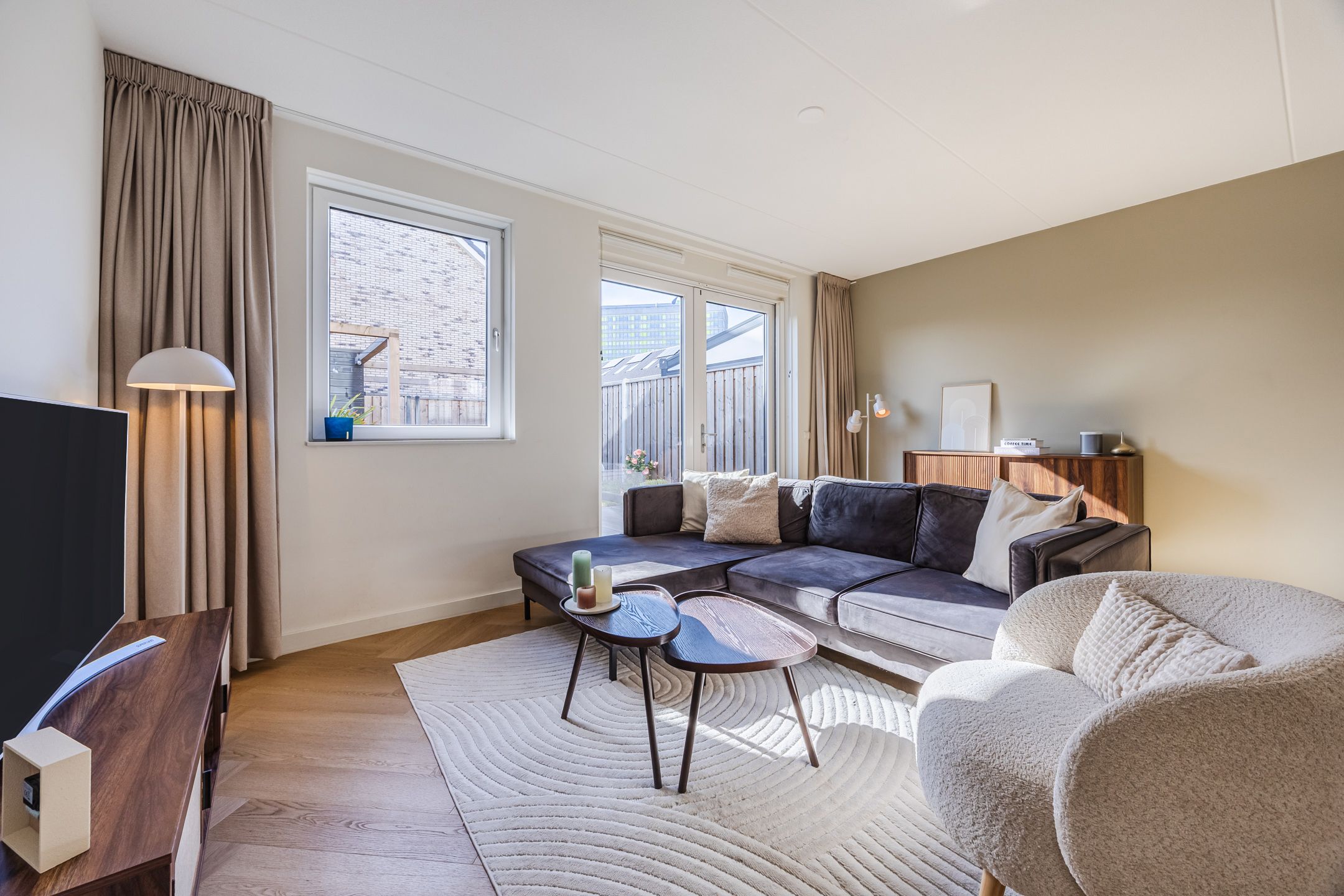 Foto 9 van Leyweg 273