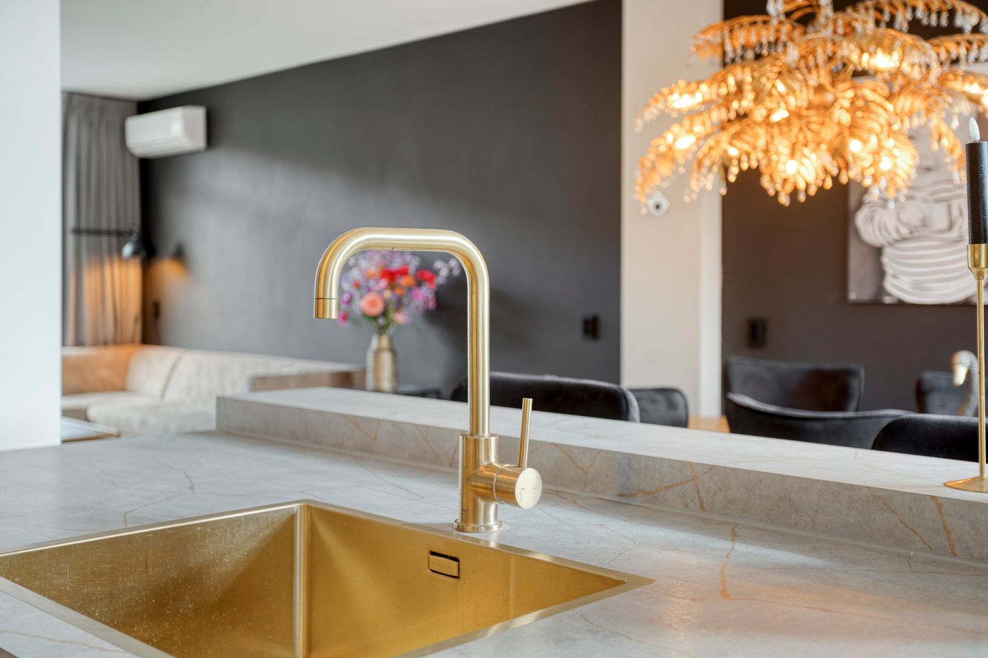 Foto 19 van van Suchtelensingel 45