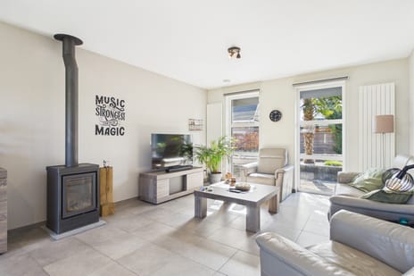 Weverij 3 secondary image