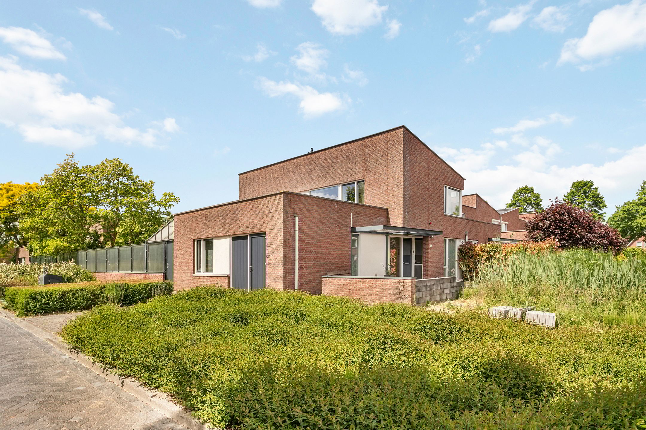 Buying a house in The Netherlands., Korne 15