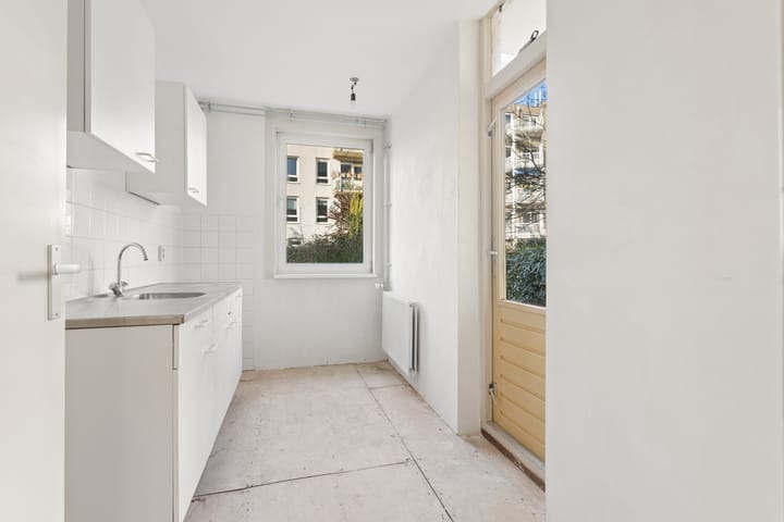 Photo 5 of Jacob van Lennepstraat 236-A