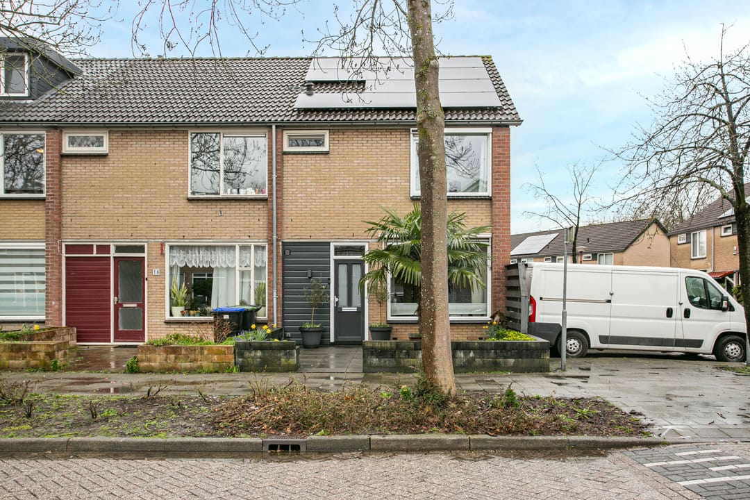 Foto 2 van Zonnebloemstraat 16