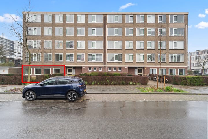 Photo 2 of Loderlaan 77