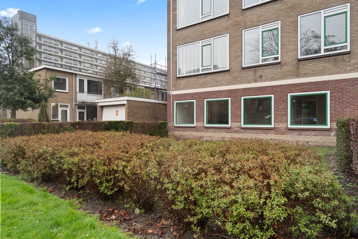 Photo 4 of Loderlaan 77