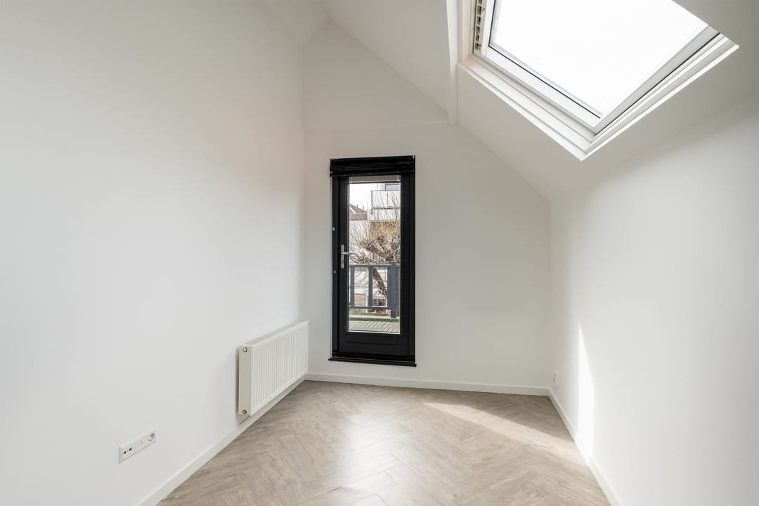 Photo 22 of Stationsstraat 140