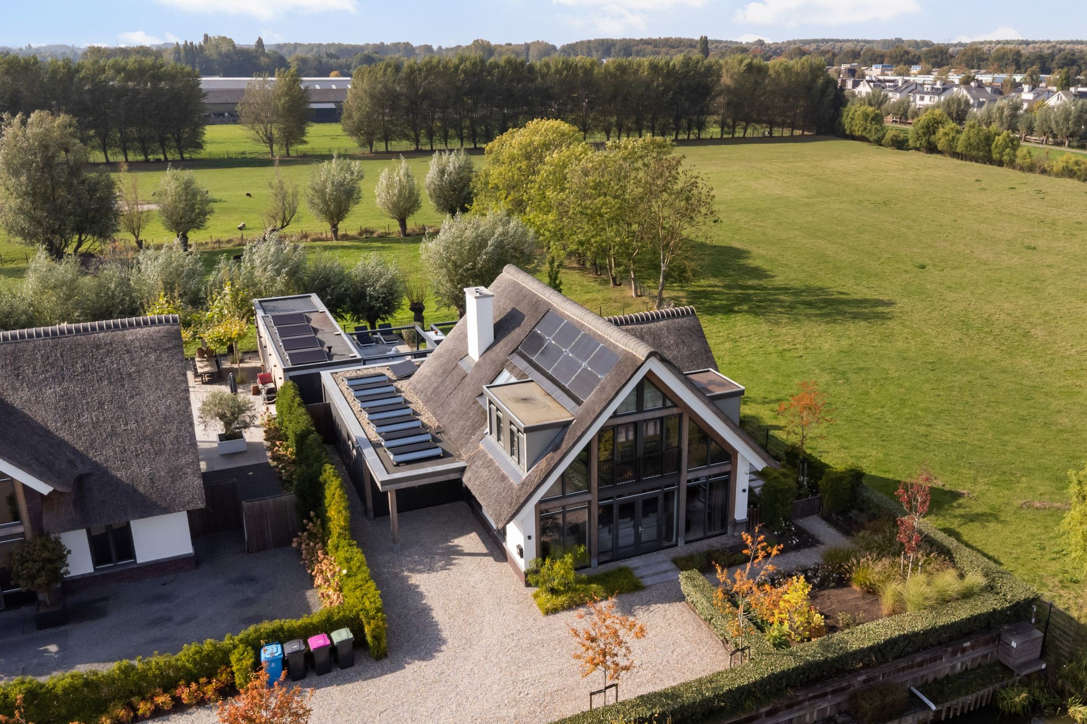 Buying a house in The Netherlands., Achter-Catwijk 17