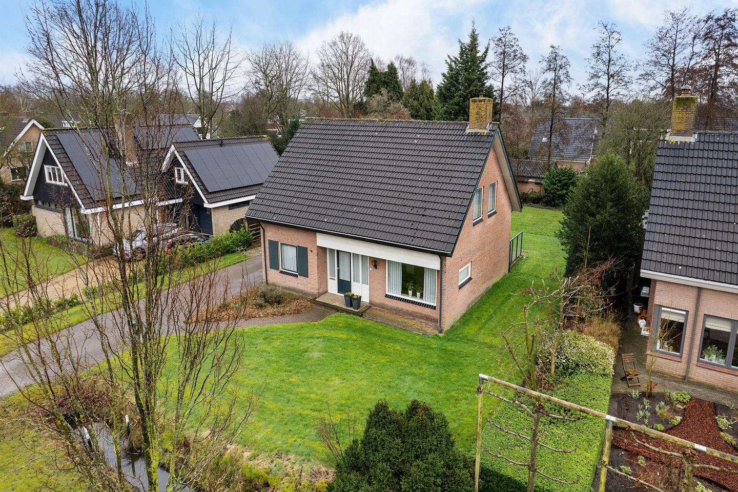 Foto 44 van De Nachtegaal 11