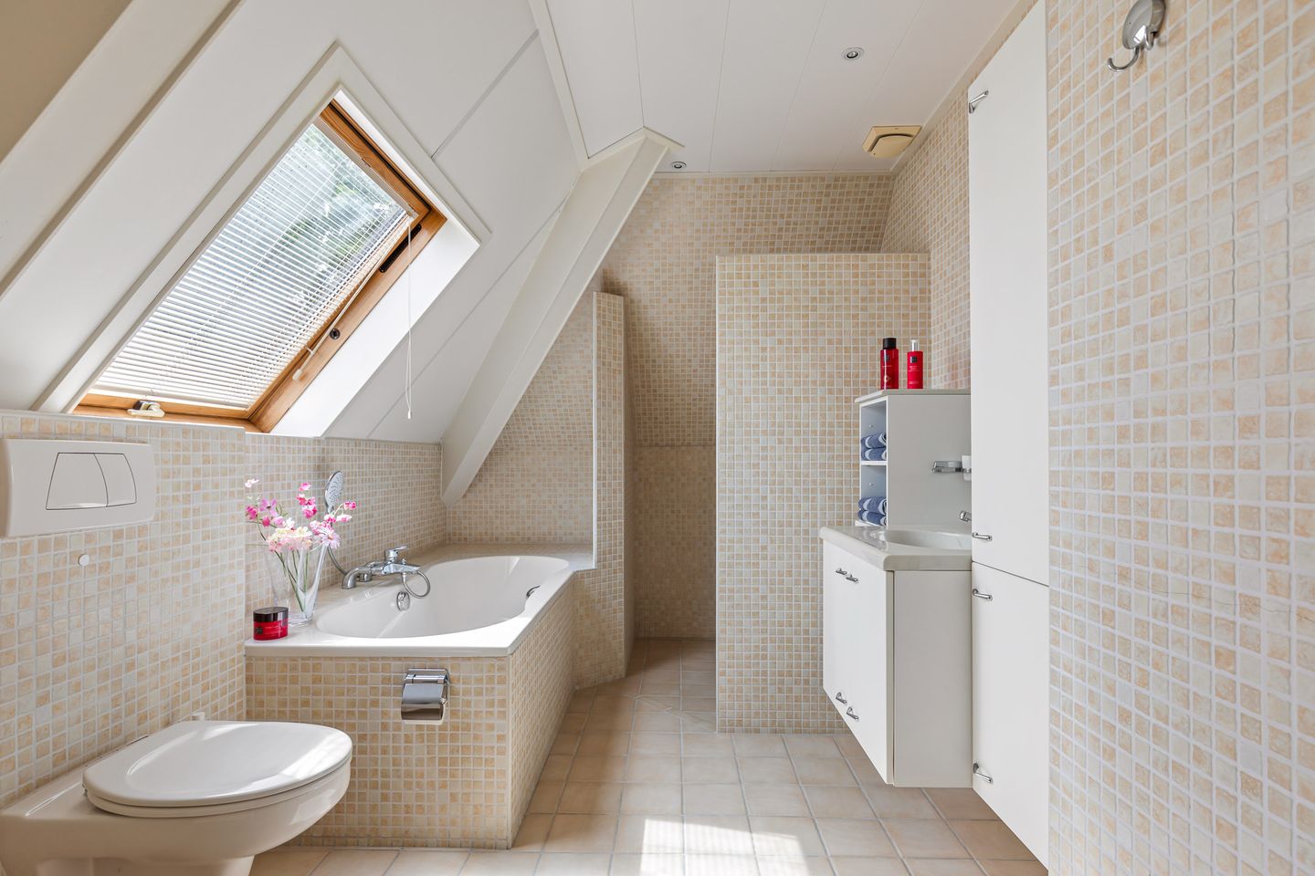 Foto 20 van Father Raatgerstraat 7