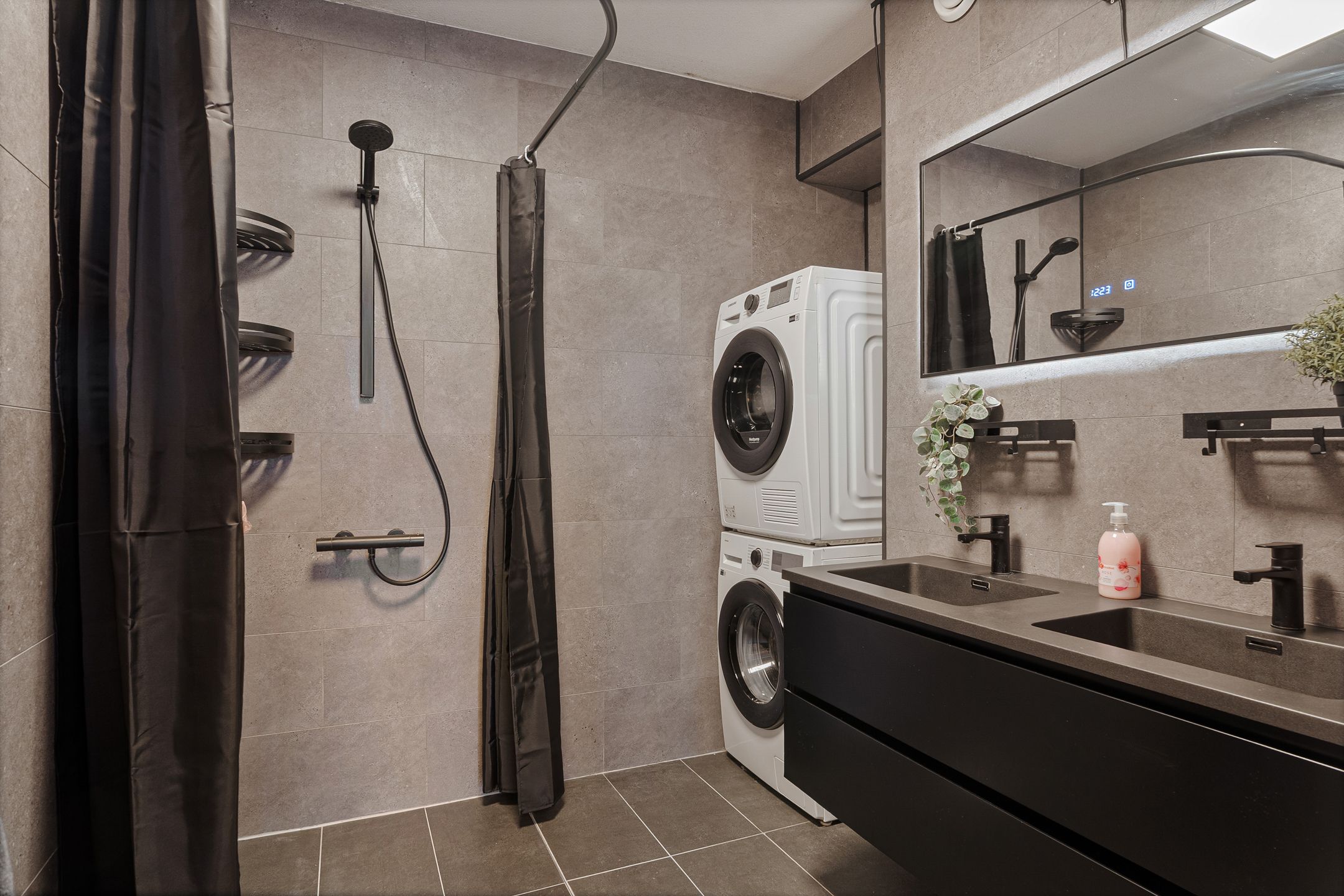 Foto 30 van Paul Scholtenrode 33