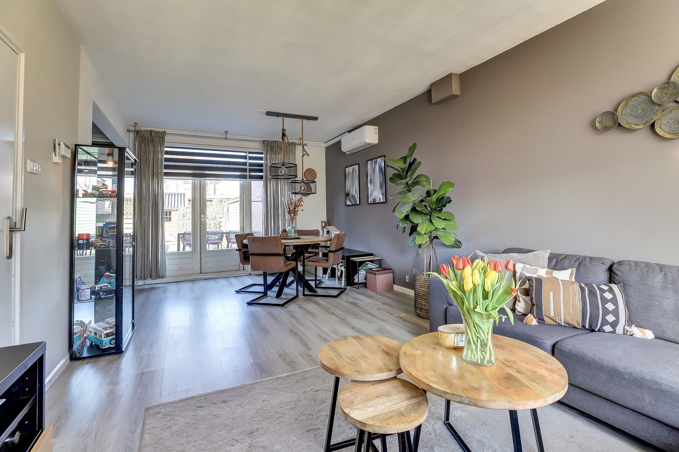 Photo 3 of van der Weijstrjitte 41