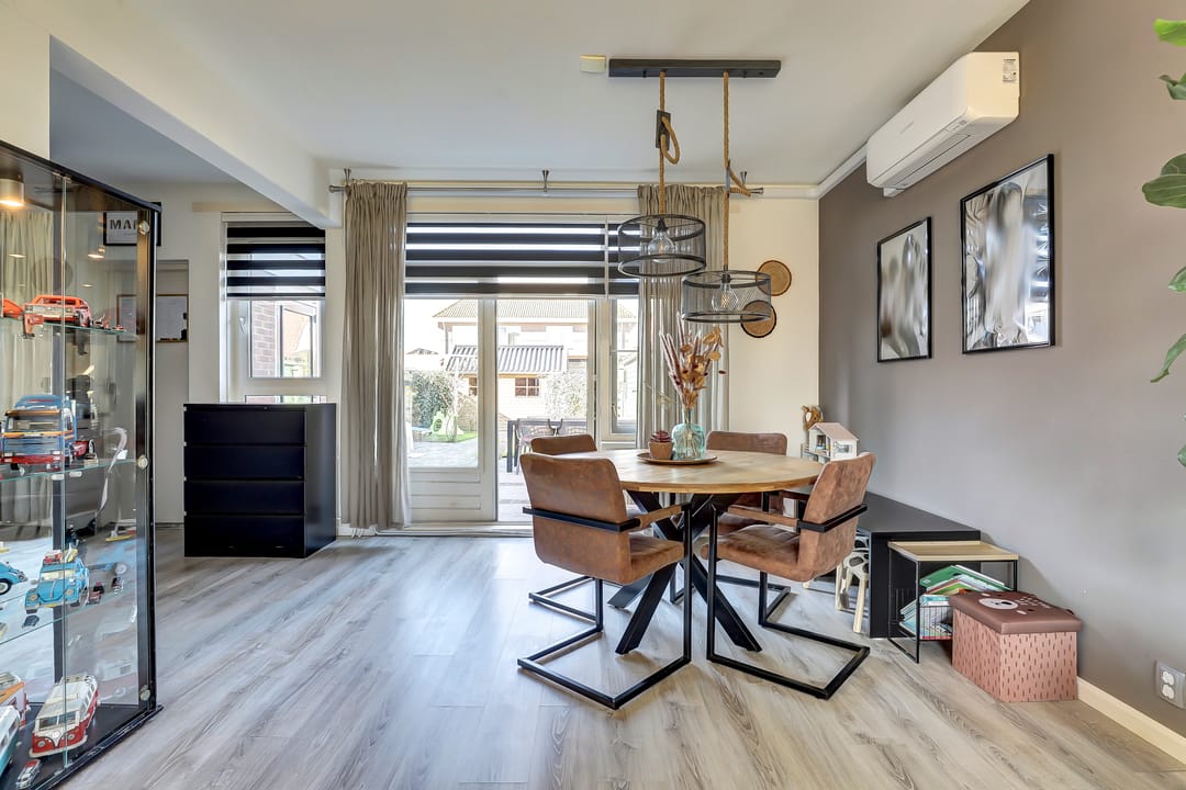 Photo 8 of van der Weijstrjitte 41