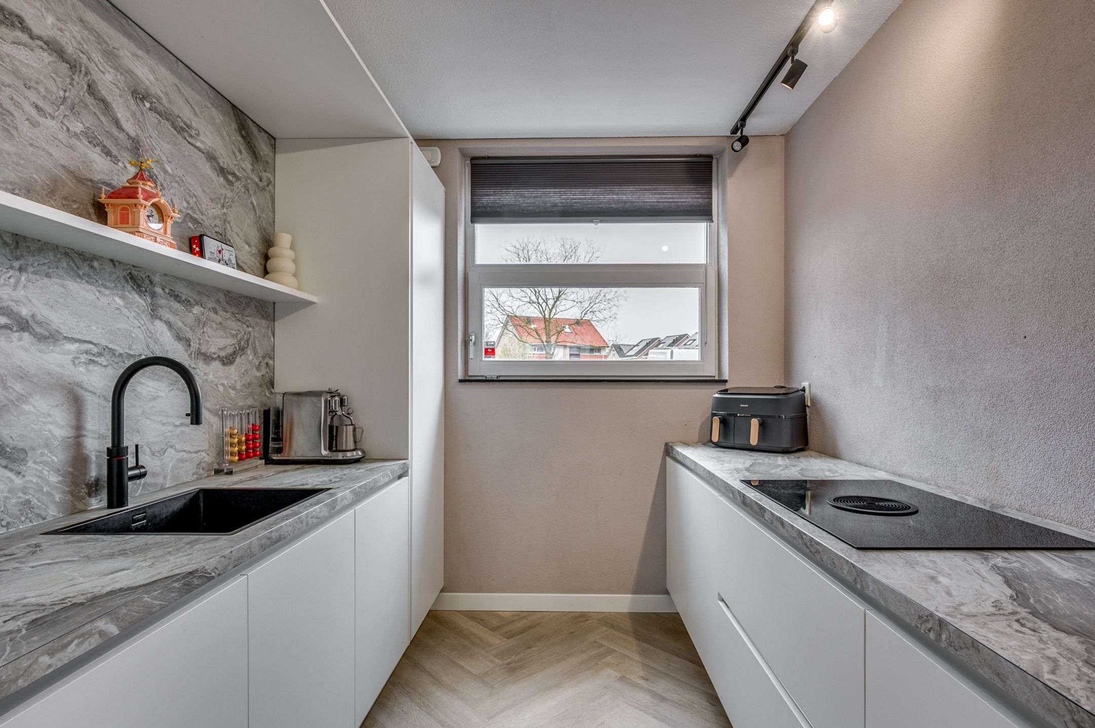 Fully Insulated Corner House with 4 Bedrooms and Solar Panels in Swalmen — 19