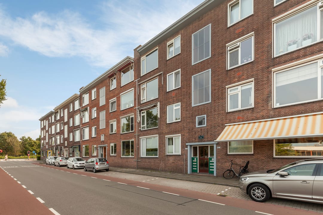 Photo 31 of Delftseveerweg 13-B