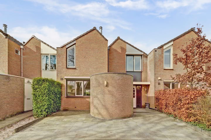 Dokter Hiemstralaan 34