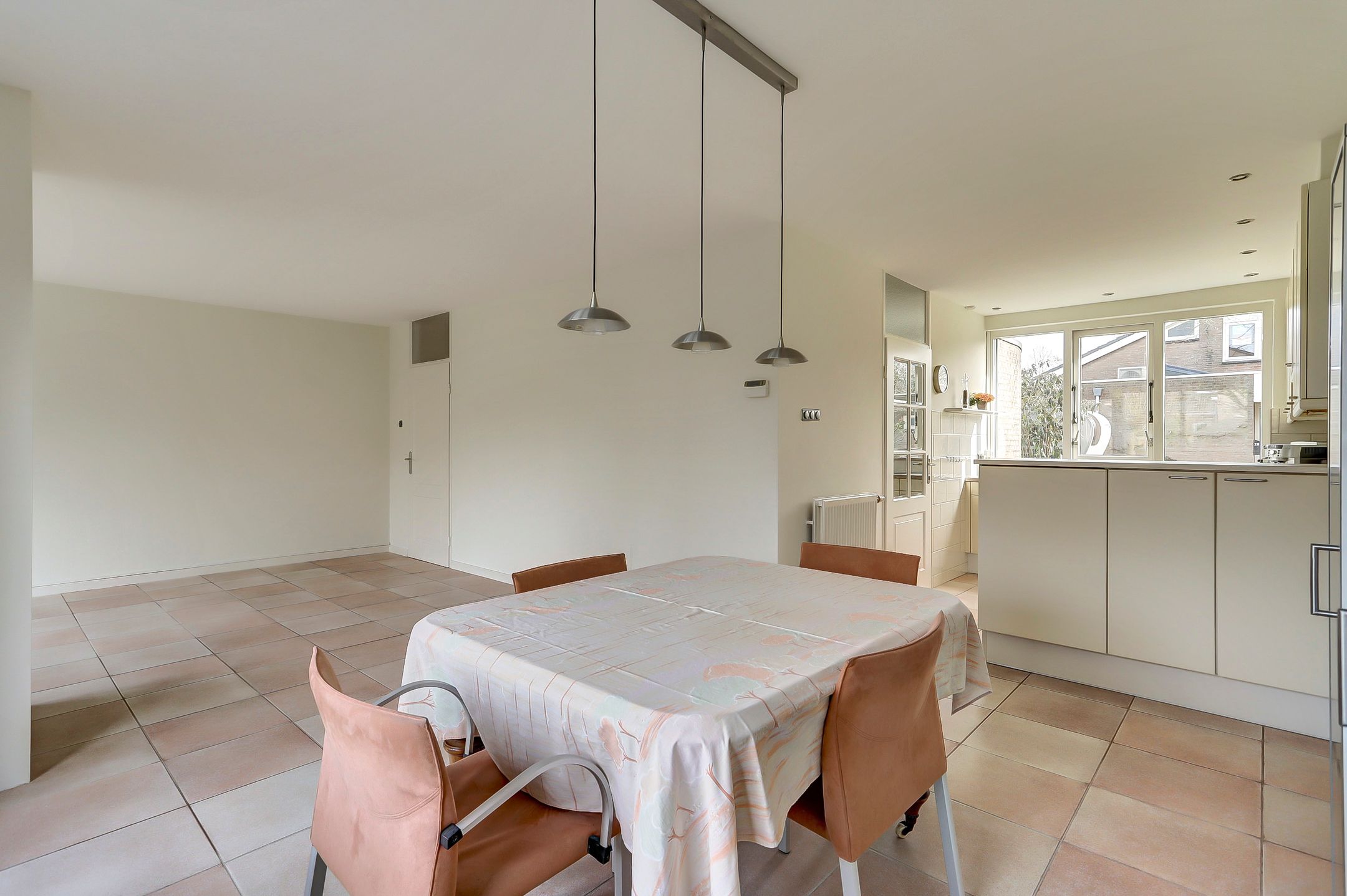 Photo 9 of Dokter Hiemstralaan 34