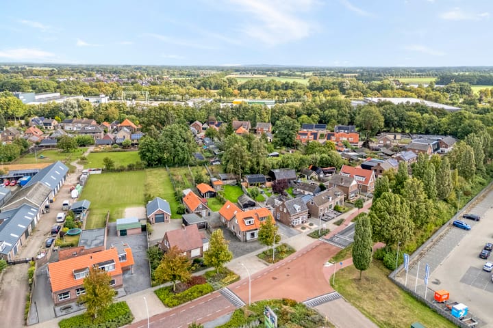 Photo 3 of Almelosestraat 59