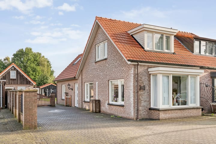 Foto 5 van Almelosestraat 59