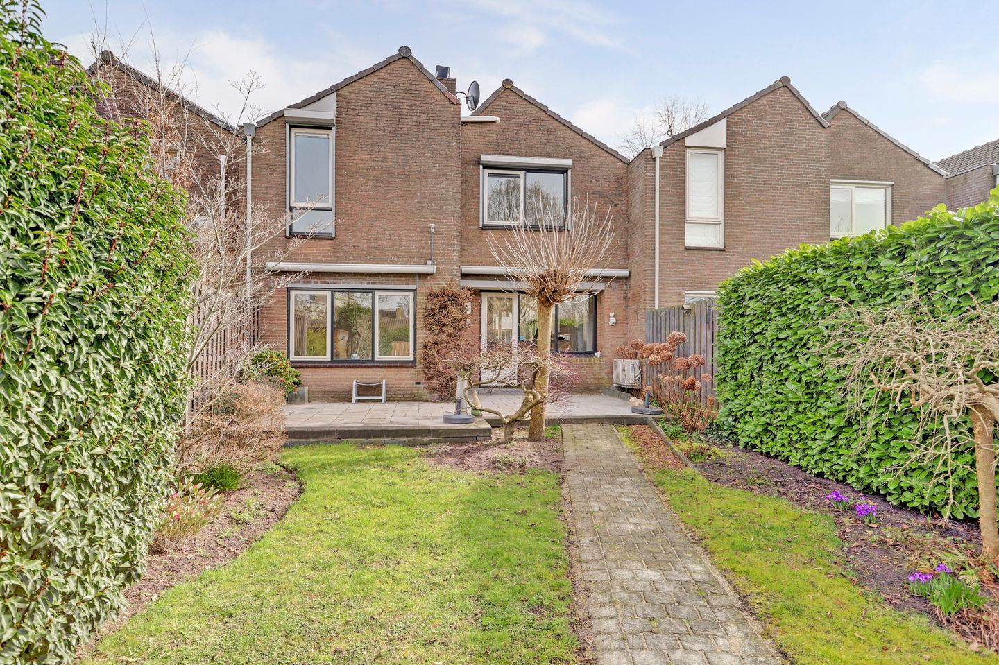 Photo 34 of Dokter Hiemstralaan 34