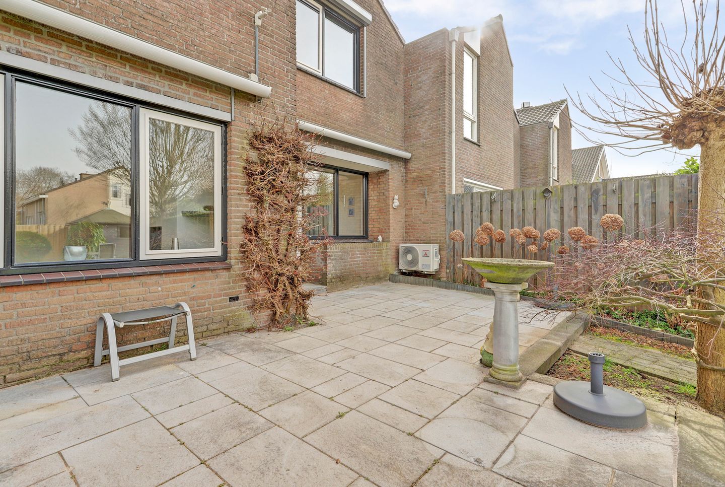 Photo 35 of Dokter Hiemstralaan 34