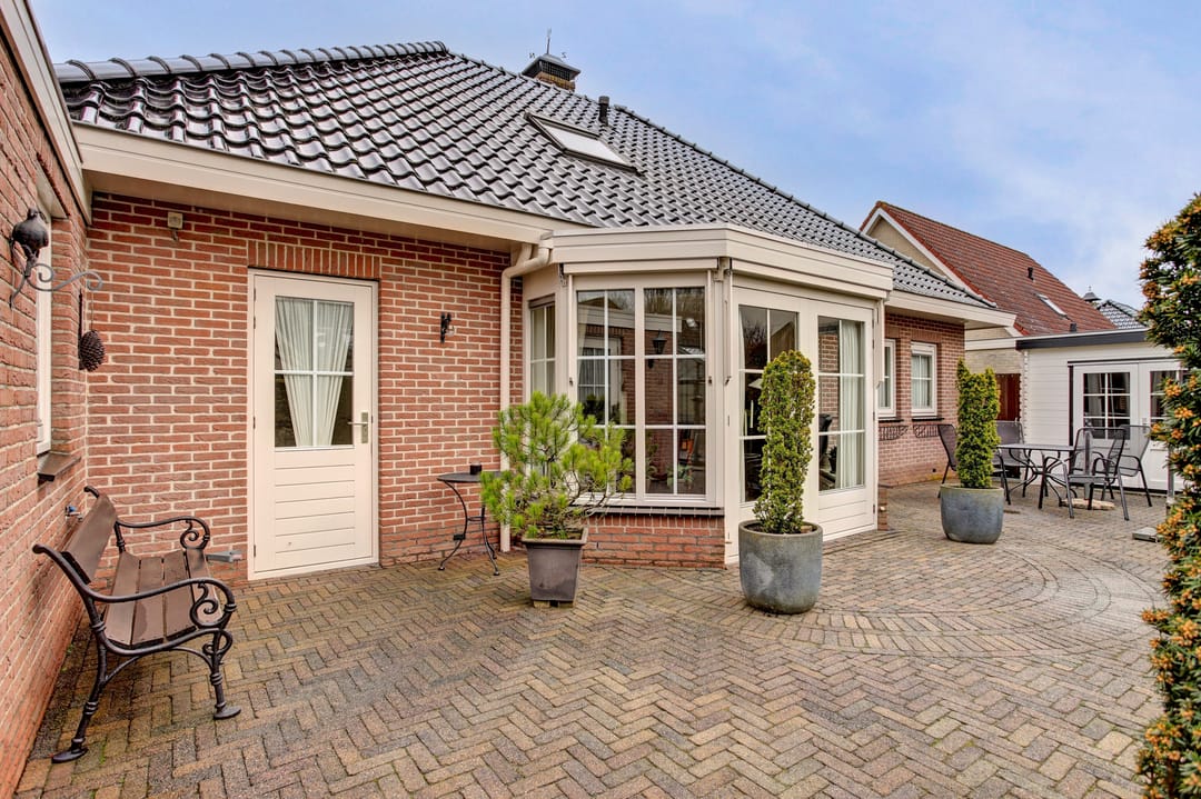 Photo 31 of Dr. Sicco Mansholtstraat 91