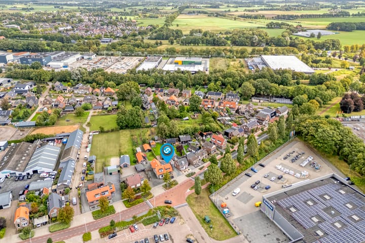 Photo 4 of Almelosestraat 59