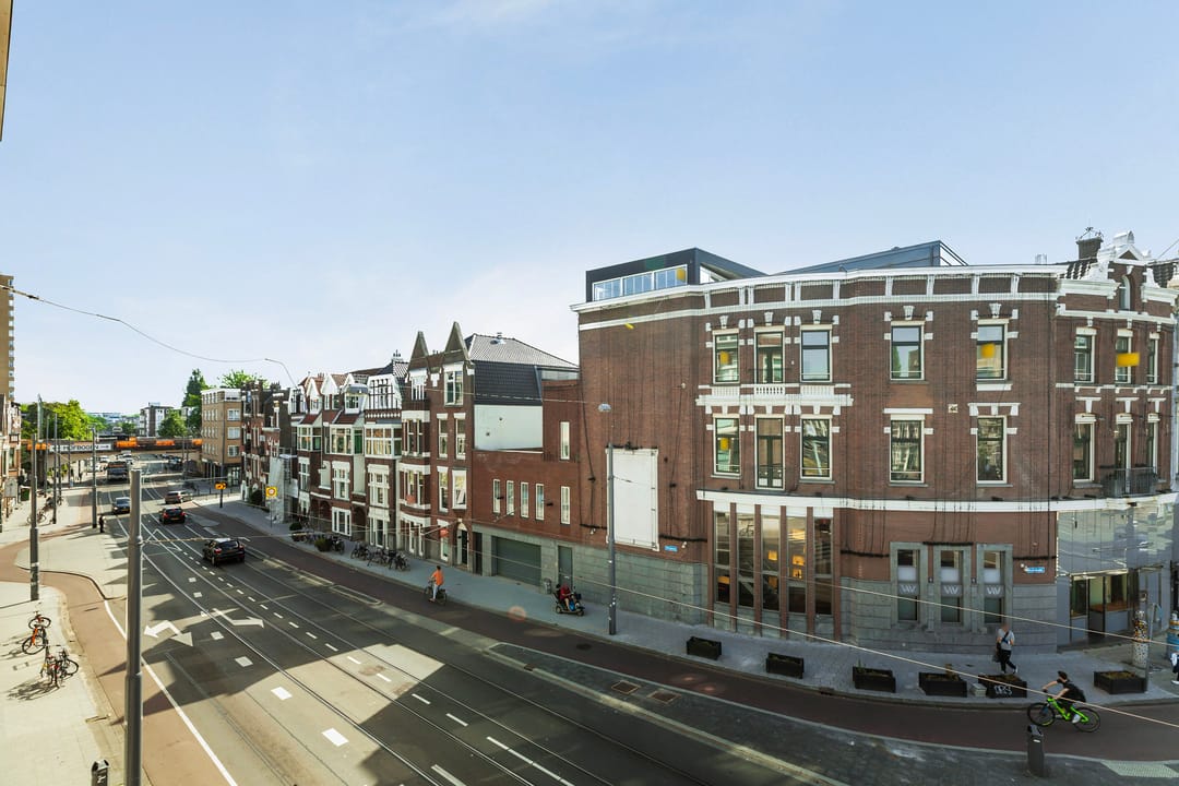 Two Room Apartment on the Second Floor in Bergpolder Rotterdam — 19