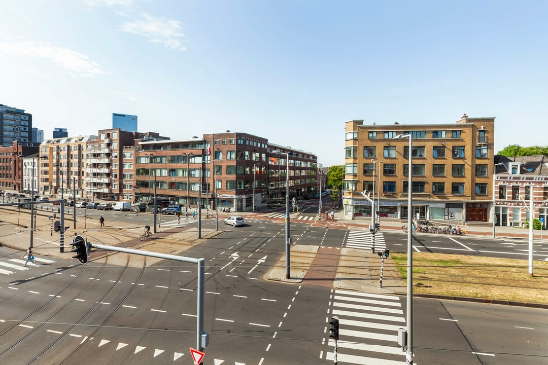 Two Room Apartment on the Second Floor in Bergpolder Rotterdam — 20