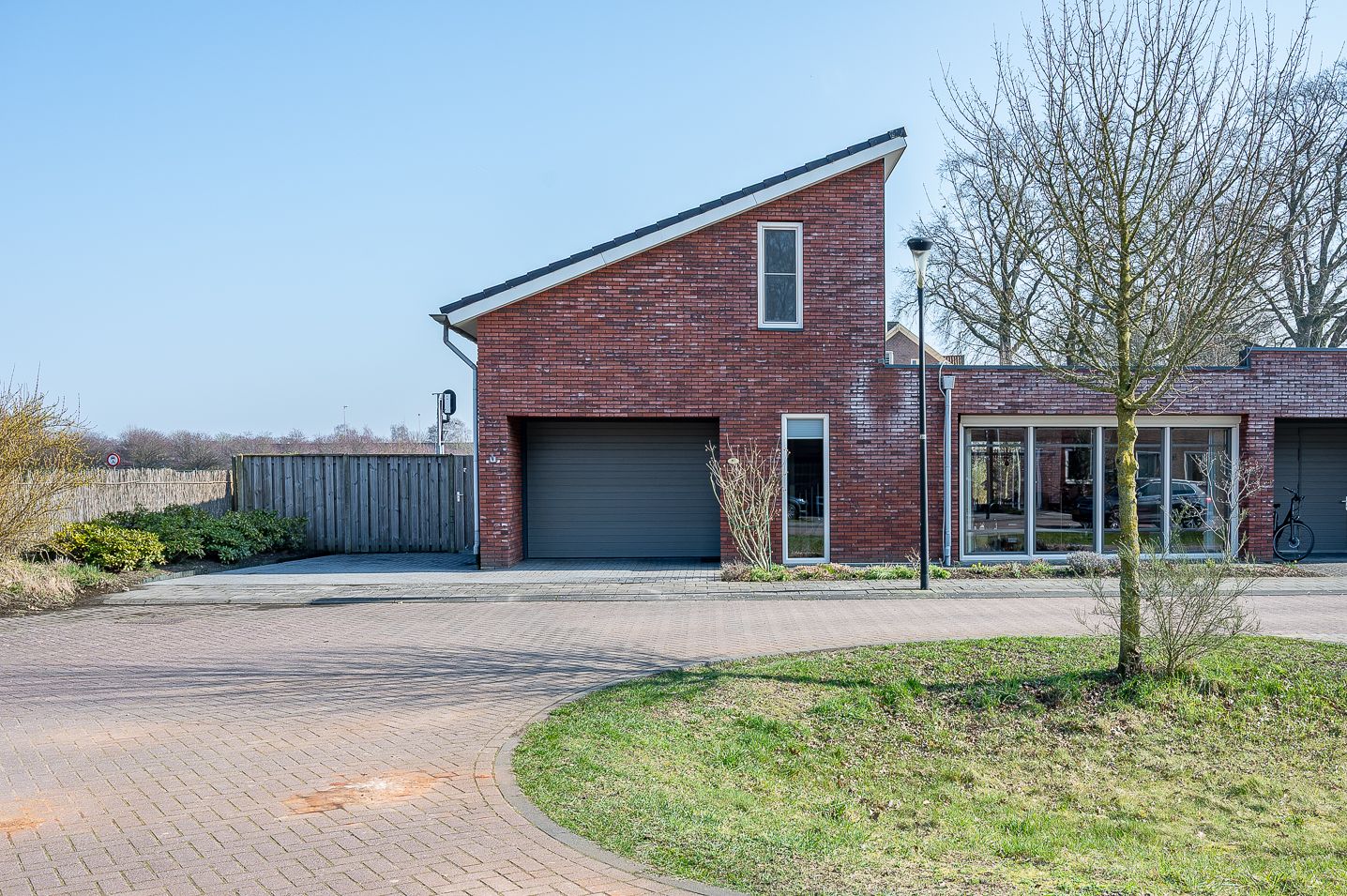 Buying a house in The Netherlands., Burgemeester Galleestr 81