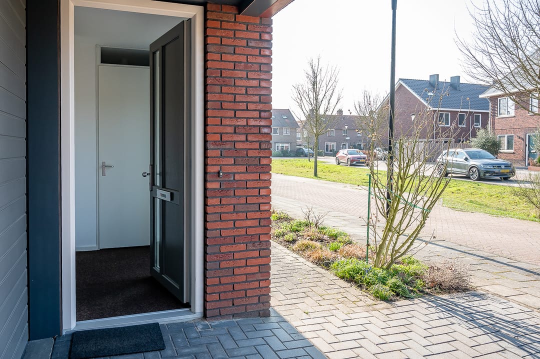 Photo 11 of Burgemeester Galleestr 81