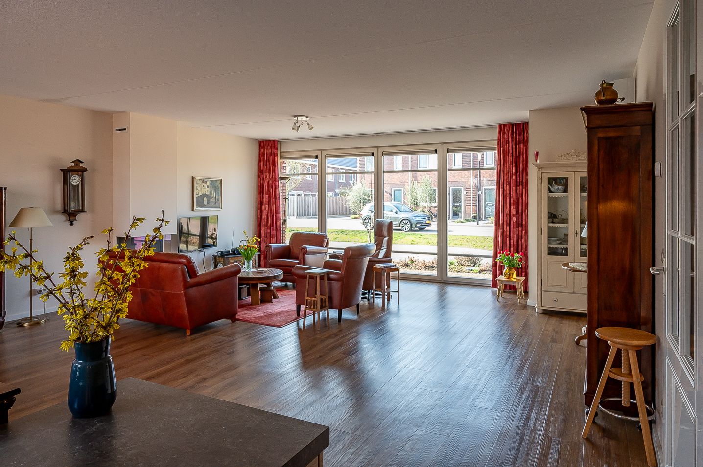 Photo 14 of Burgemeester Galleestr 81