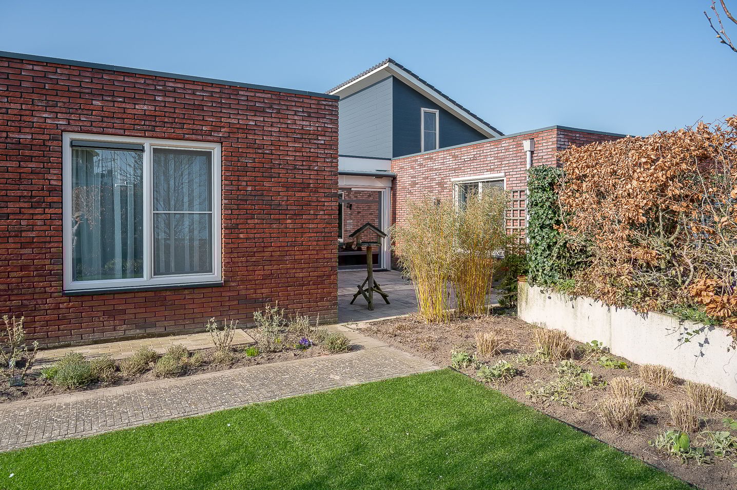 Photo 24 of Burgemeester Galleestr 81