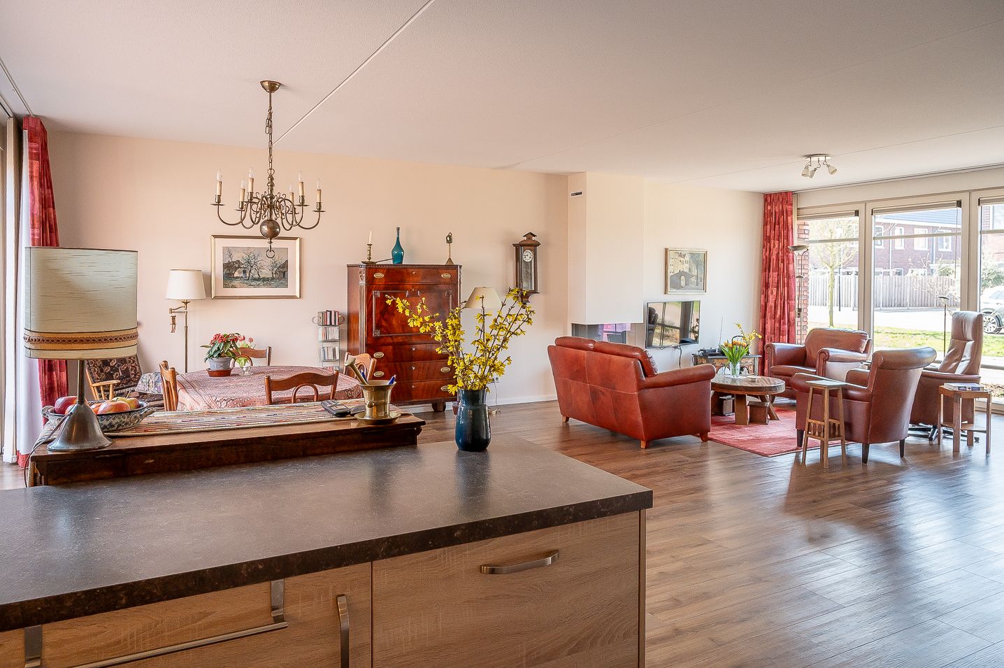 Photo 30 of Burgemeester Galleestr 81