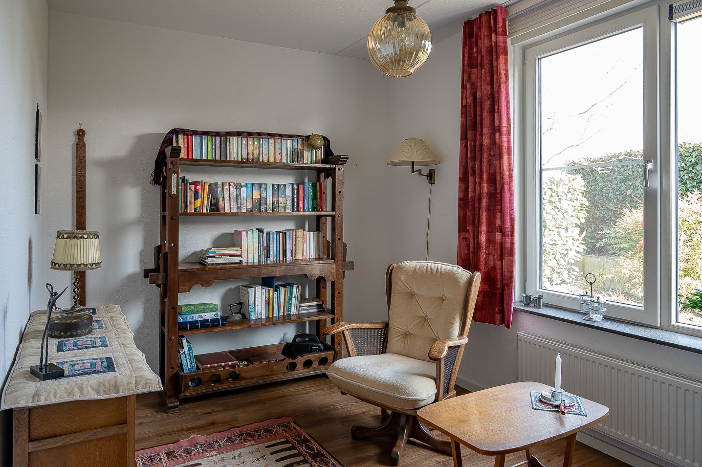 Photo 36 of Burgemeester Galleestr 81