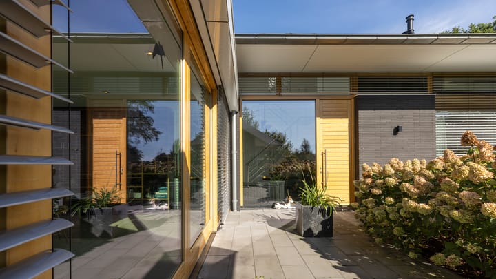 Foto 5 van Rijksweg 11-B