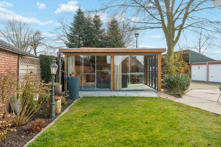 Photo 4 of Vensestraat 34