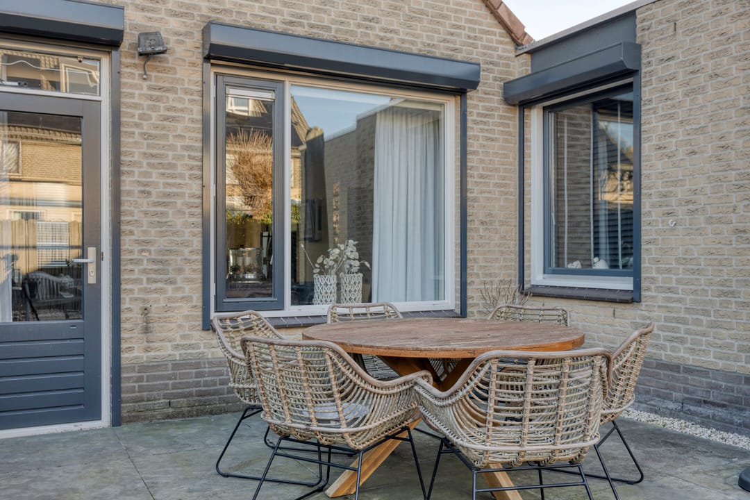 Luxury Renovated Semi-Detached Home with Wellness Features in Popular Maaspoort Neighborhood — 17