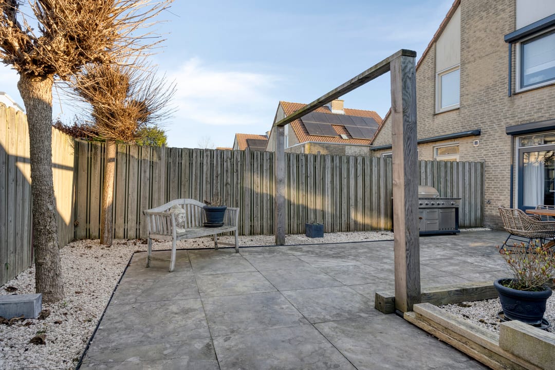 Luxury Renovated Semi-Detached Home with Wellness Features in Popular Maaspoort Neighborhood — 22