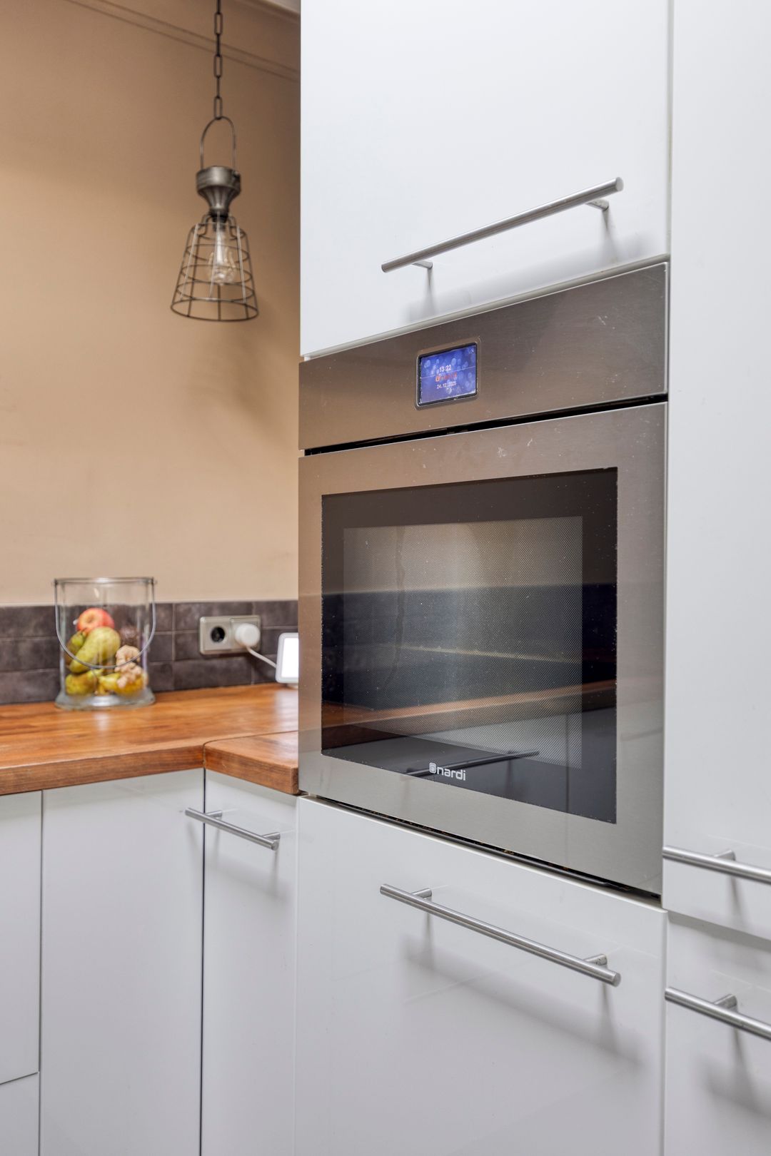Luxury Renovated Semi-Detached Home with Wellness Features in Popular Maaspoort Neighborhood — 26
