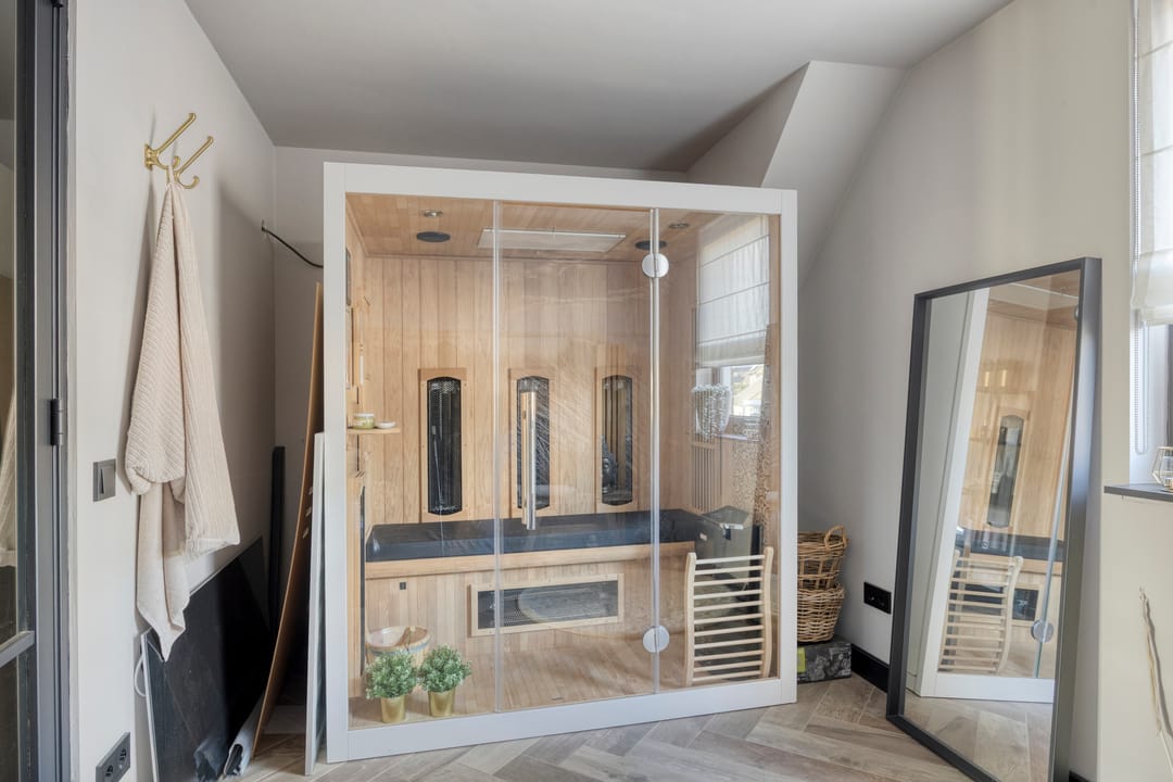 Luxury Renovated Semi-Detached Home with Wellness Features in Popular Maaspoort Neighborhood — 53