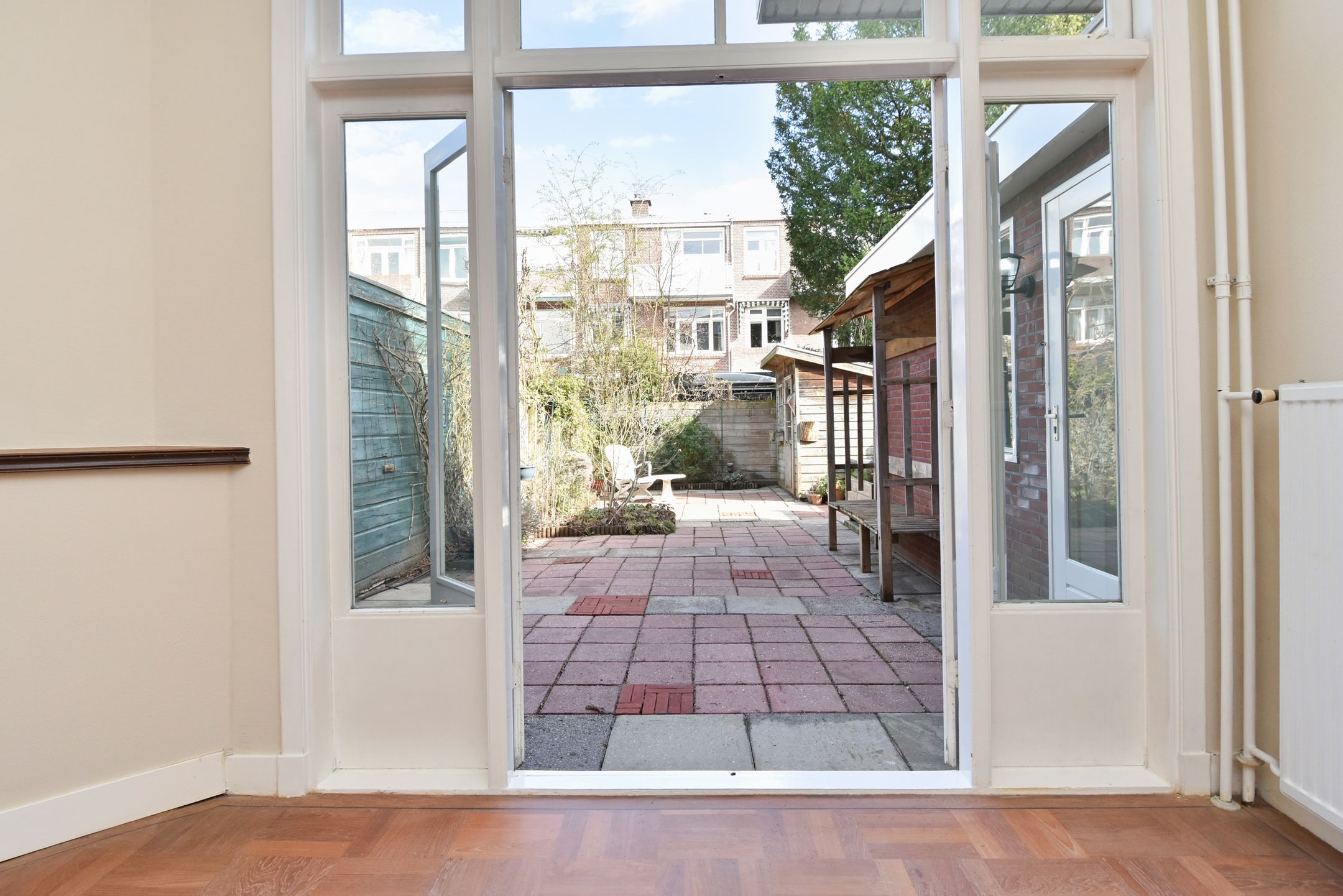 Foto 9 van Van der Woertstraat 21