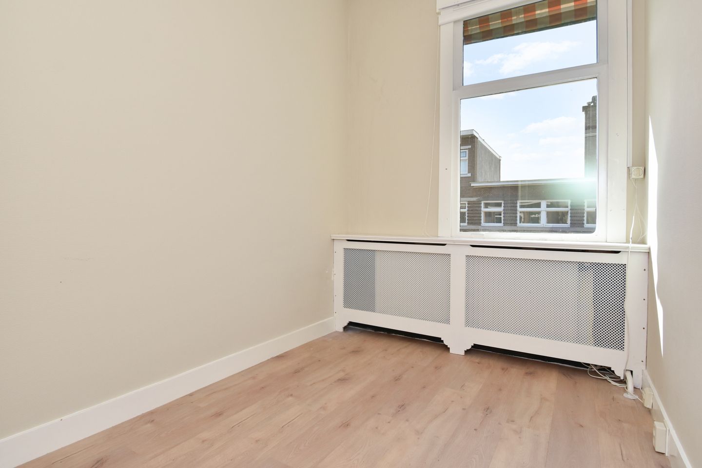 Foto 14 van Van der Woertstraat 21