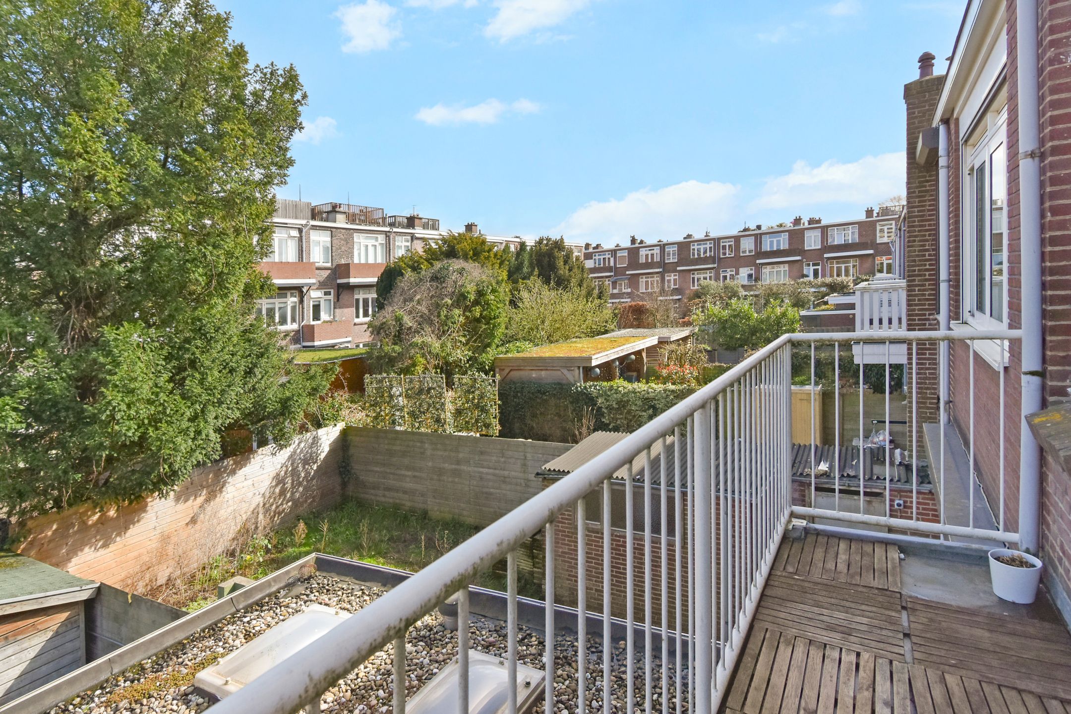 Foto 21 van Van der Woertstraat 21