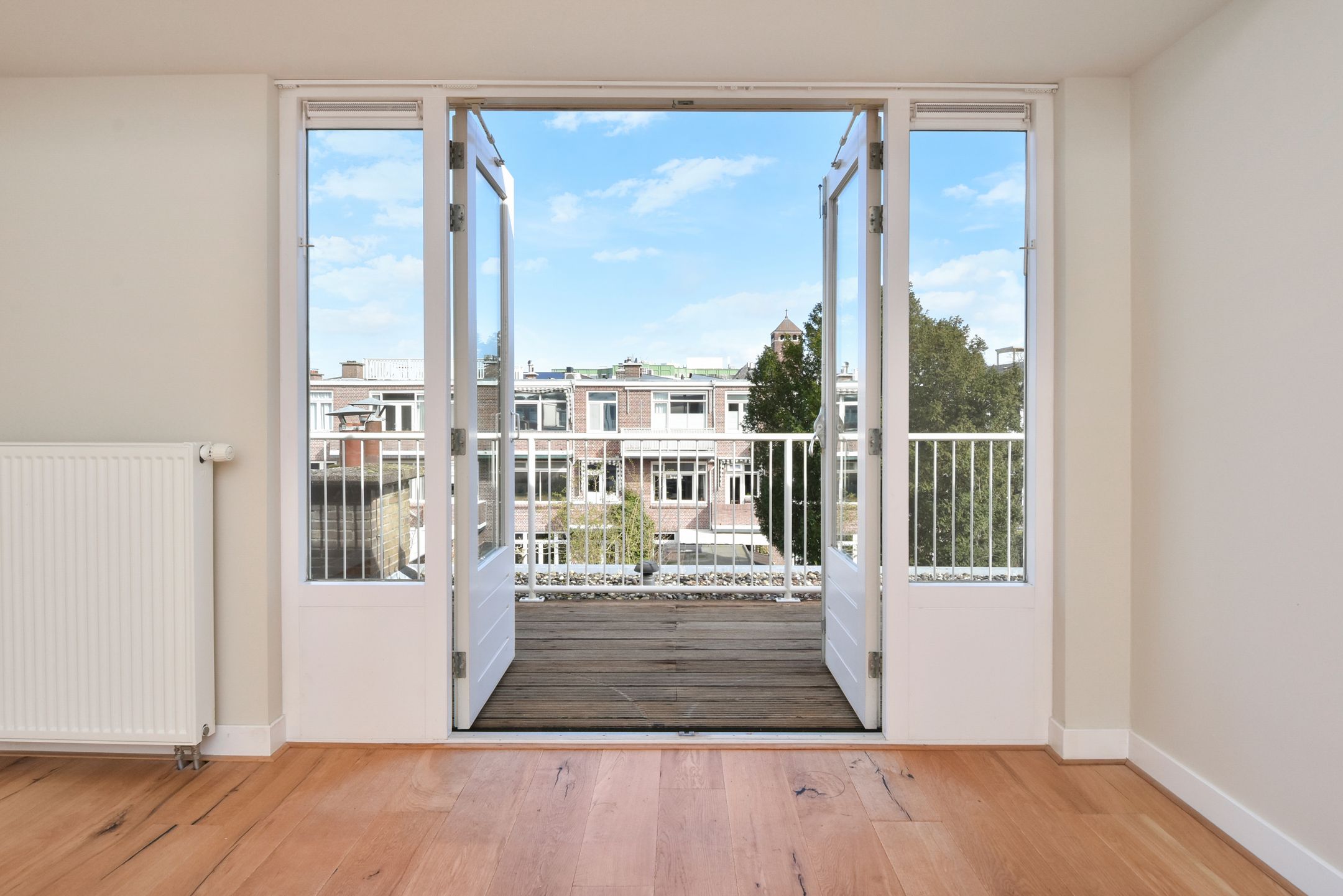 Foto 27 van Van der Woertstraat 21