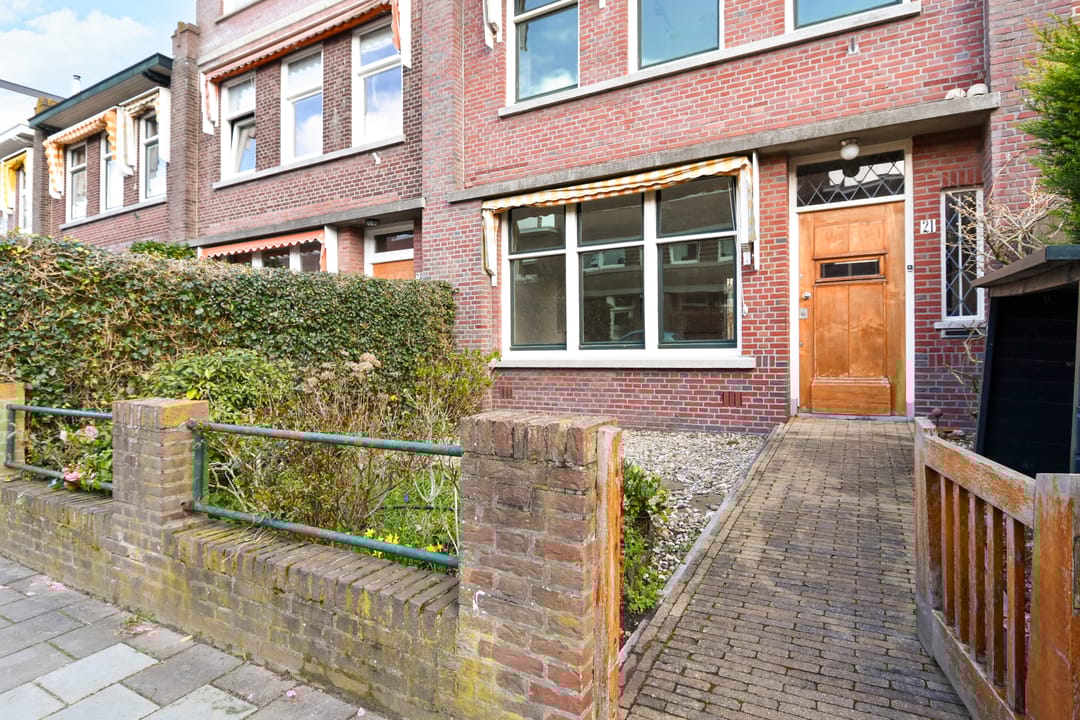 Foto 32 van Van der Woertstraat 21