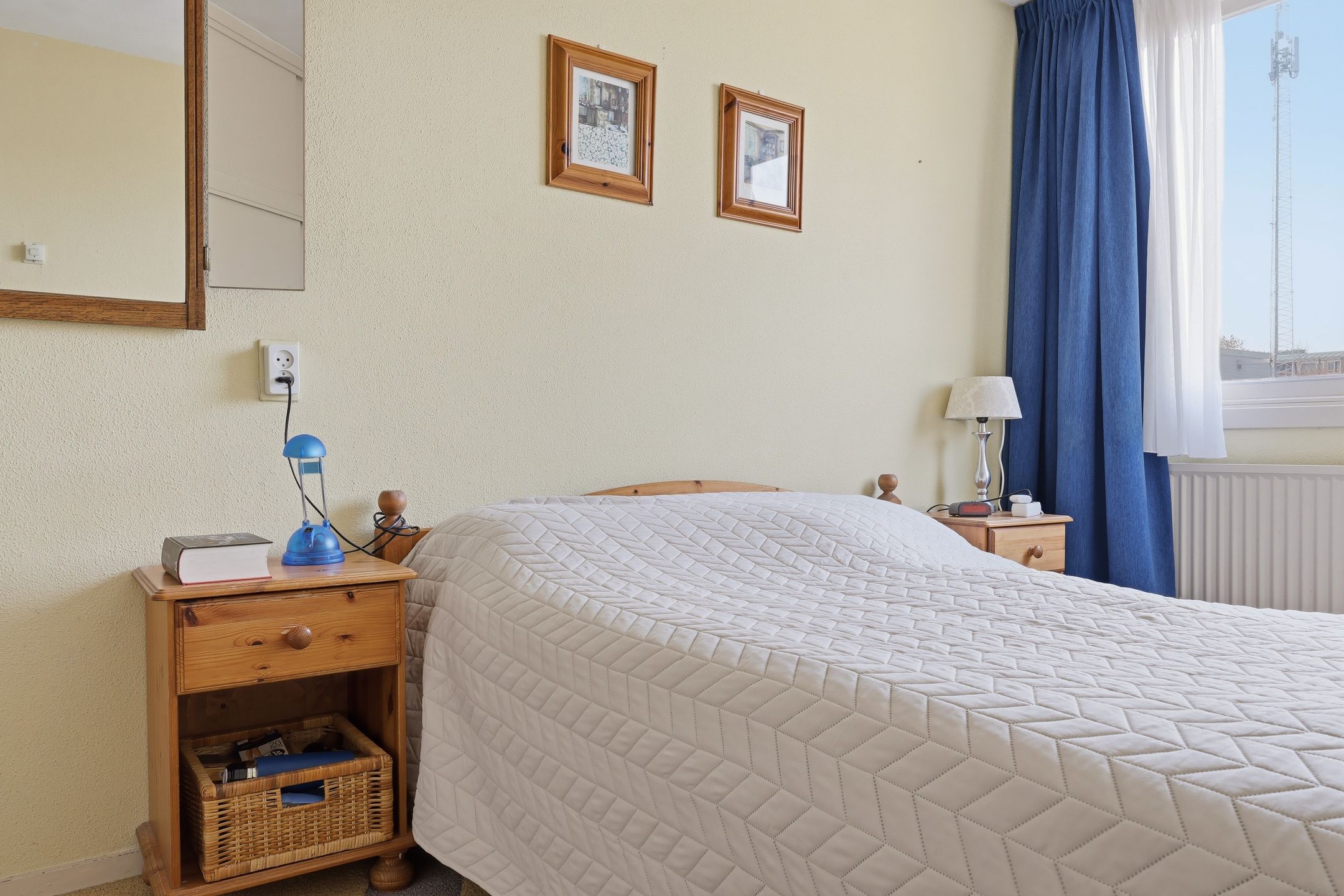 Spacious end terrace house with 4 bedrooms and large garden — 31