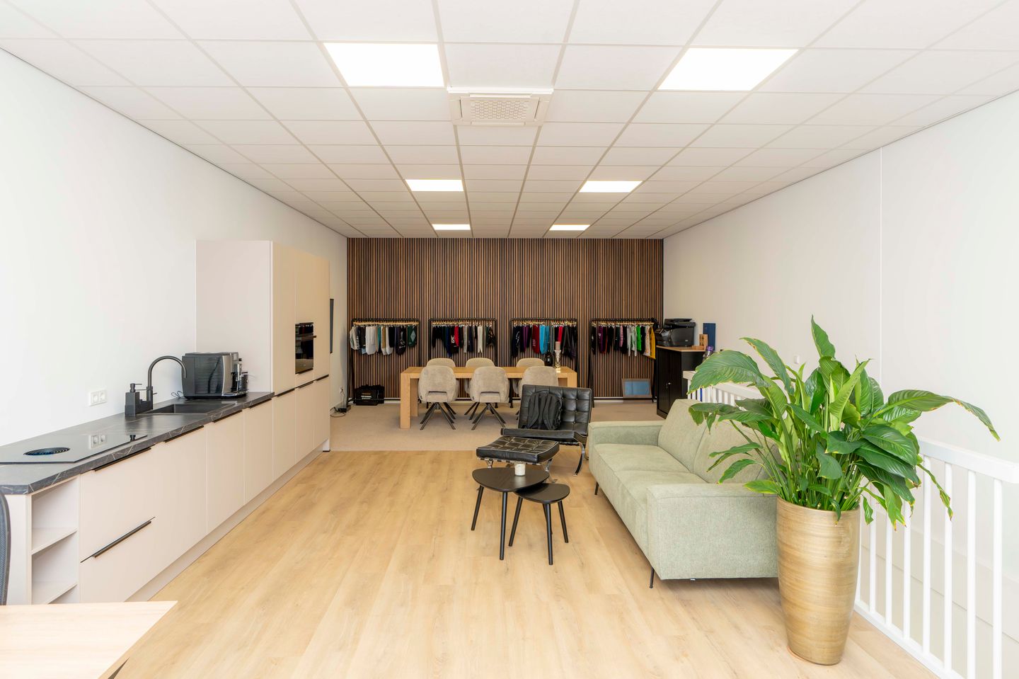 View photo 1 of Begijneweide 9-f