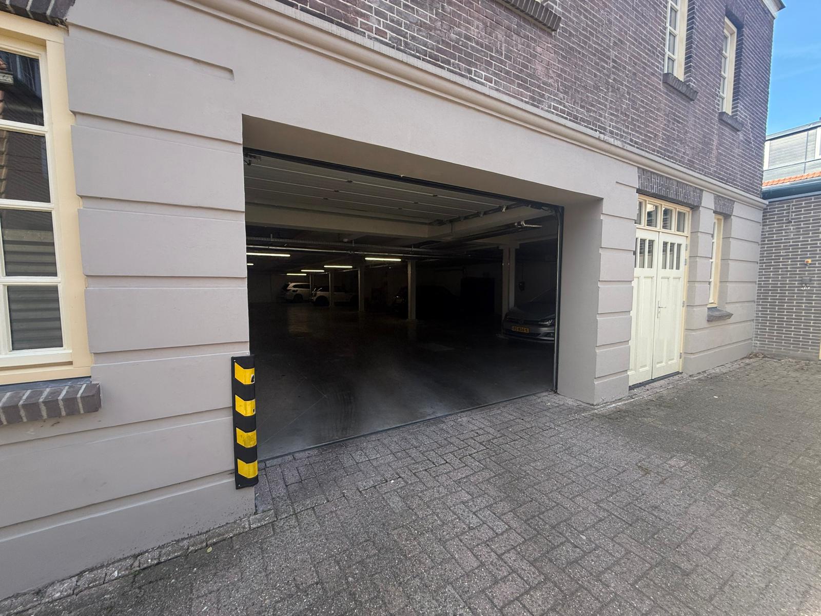 Foto 3 van Badhuislaan