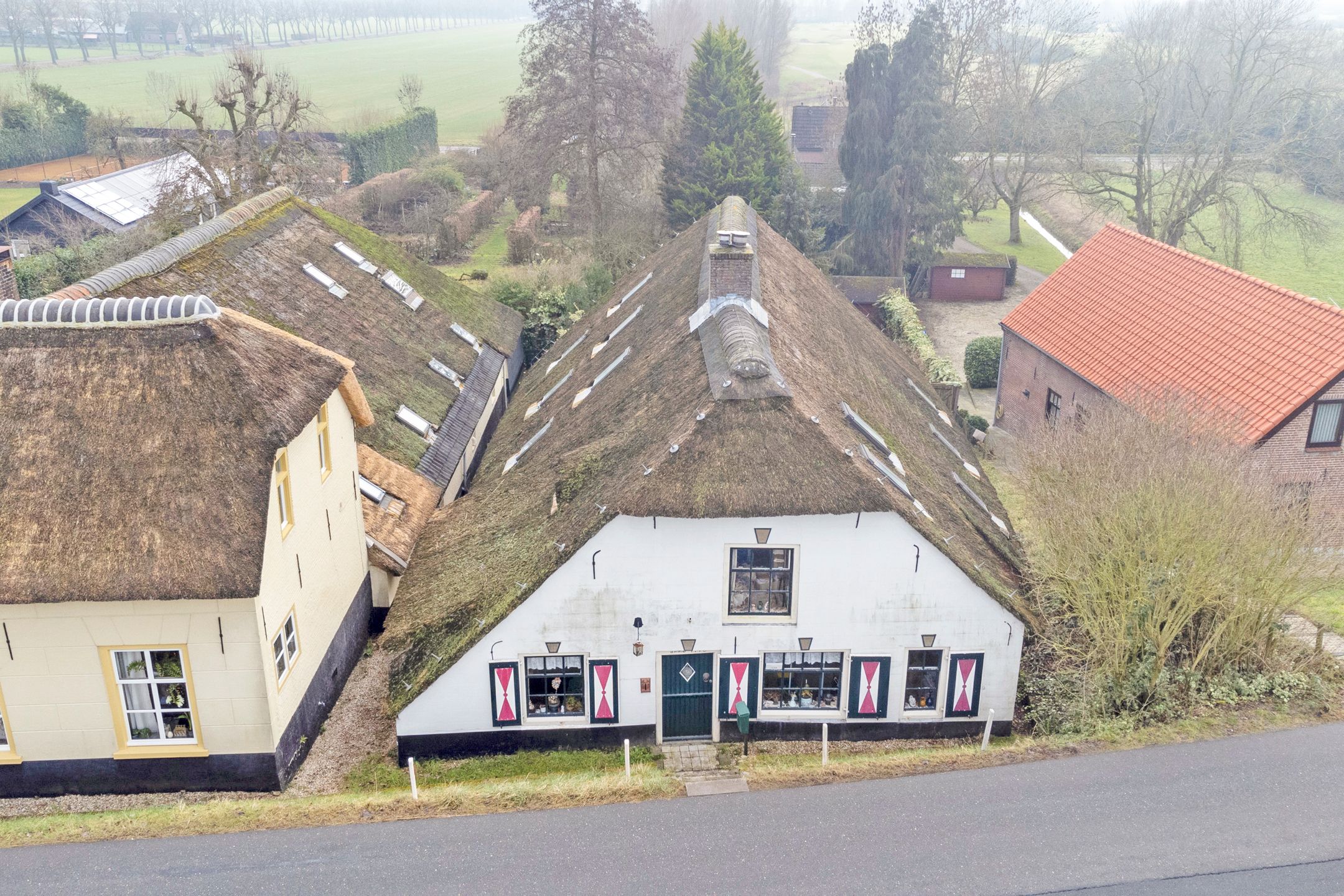 Foto 24 van Zuiderlingedijk 135