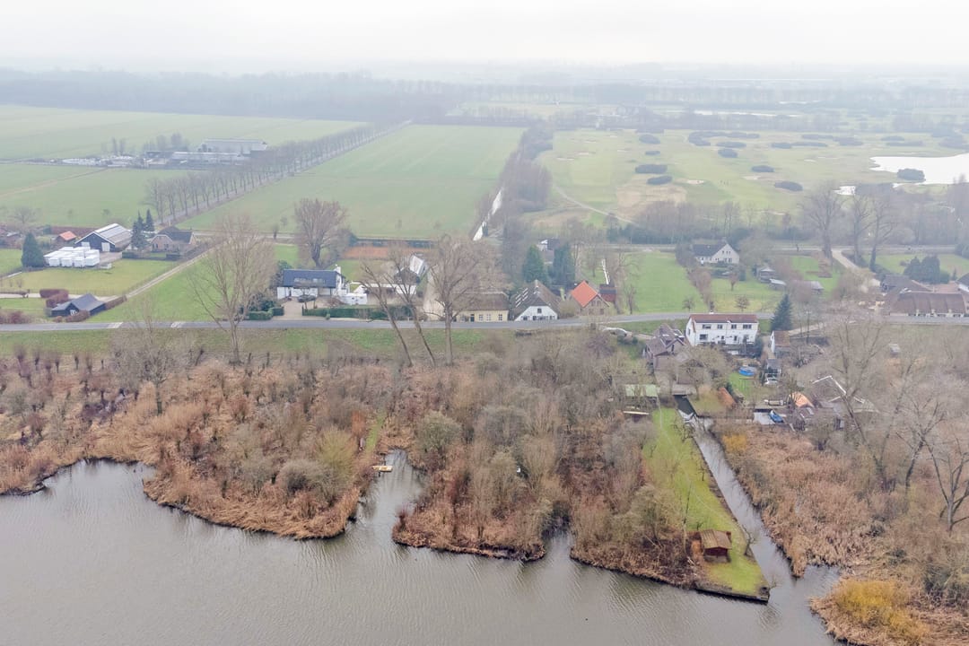 Foto 32 van Zuiderlingedijk 135